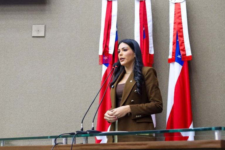 Deputada Mayra Dias cobra ação imediata do Governo diante da precariedade no Ceti de Parintins