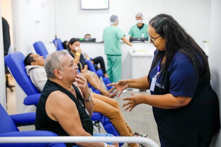 Governo do Amazonas inicia novo modelo de atendimento Fast Track no HPS Platão Araújo