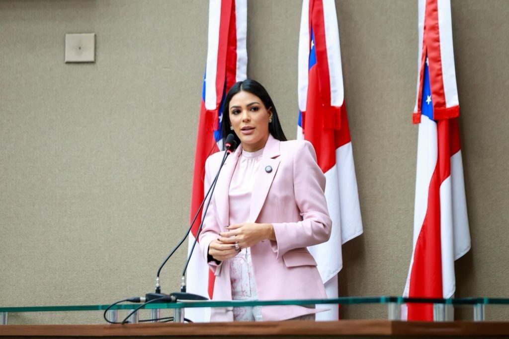 Mayra Dias alerta para aumento de casos de sífilis e HIV no Amazonas e cobra medidas urgentes