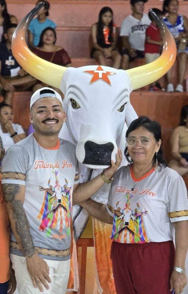 Touro Branco une juventude e experiência, com aclamação de Vinicius e Nazaré para nova gestão