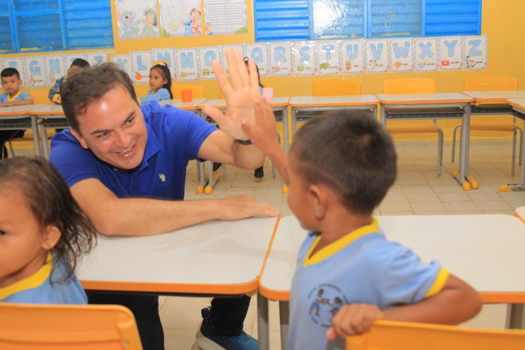 Pesquisa aponta Mateus Assayag com 79,1% de avaliação positiva de governo 1 WhatsApp Image 2025 12 01 at 08.24.50 3