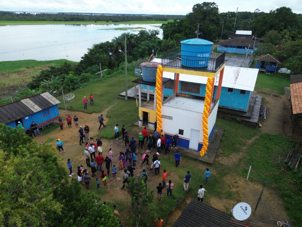 Mais de 1.200 pessoas passam a ter acesso à água potável na zona rural de Parintins