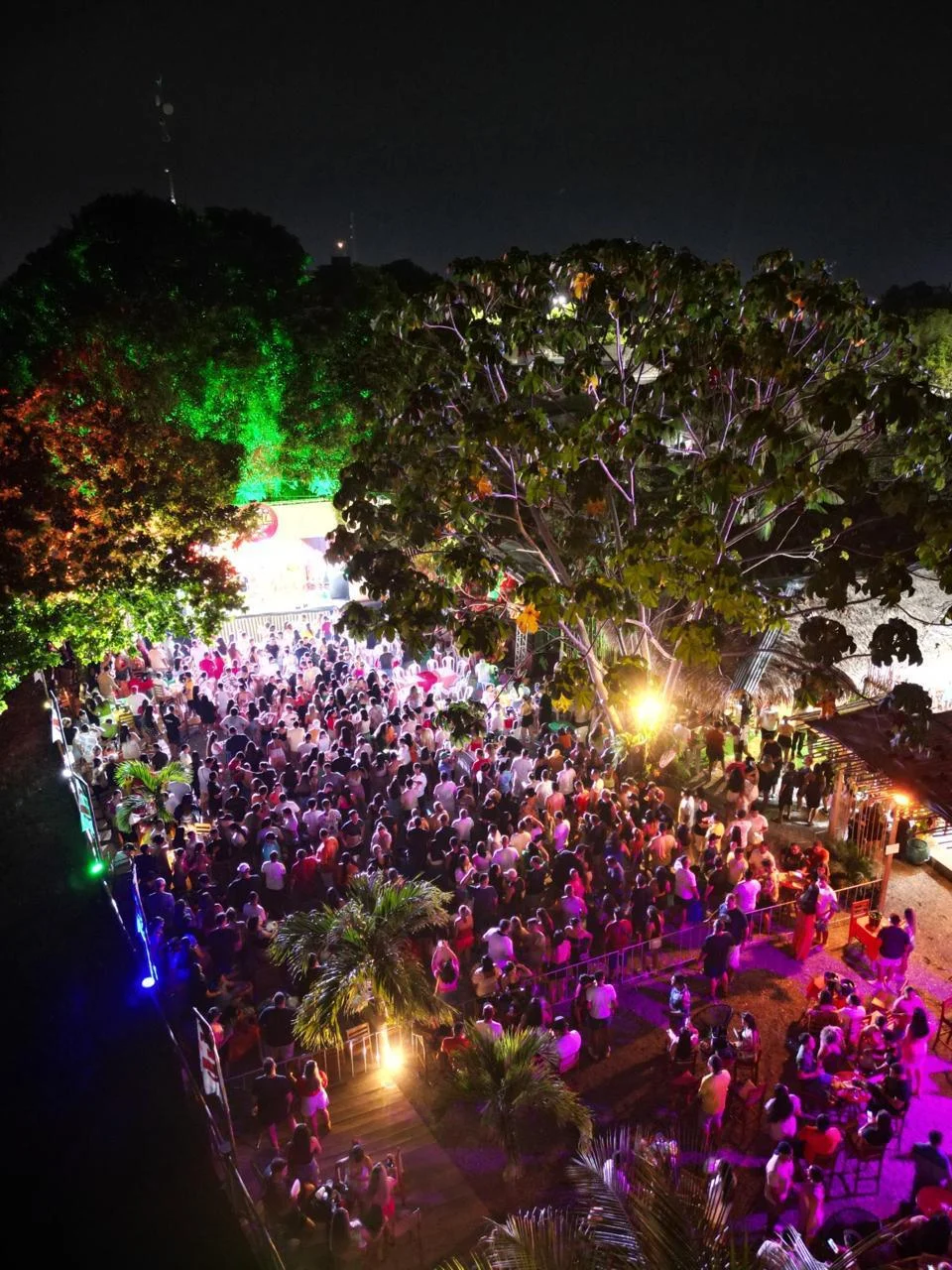 Carnavália Tropical agita Parintins com 10 horas de música na Villa Bulcão 17 Carnavália Tropical agita Parintins com 10 horas de música na Villa Bulcão