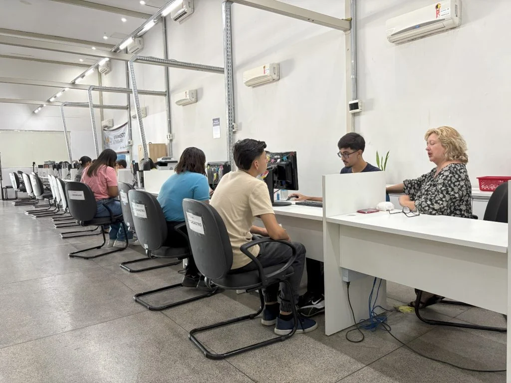 Sine Amazonas divulga 199 vagas de emprego para esta quinta-feira 3 Sine Amazonas divulga 199 vagas de emprego para esta quinta-feira