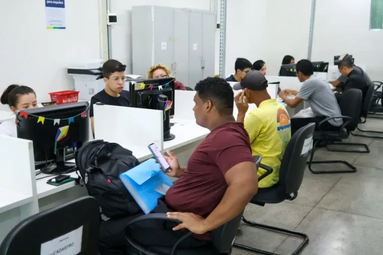 Sine Amazonas divulga 125 vagas de emprego para esta terça-feira