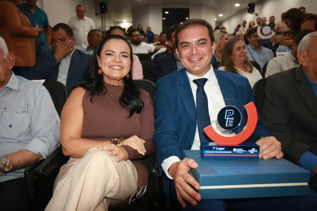 Sebrae Reconhece Gestão De Parintins Com Prêmio Prefeitura Empreendedora