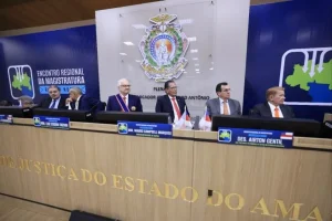 Durante Encontro Regional Da Magistratura, Governador Roberto Cidade Destaca União Entre Os Poderes Para O Desenvolvimento Da Amazônia
