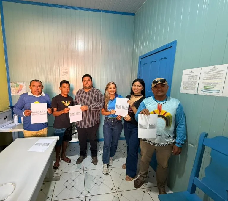 Em Lábrea, Idam Atua Na Emissão E Entrega De Documentos A Mais De 40 Agricultores Indígenas