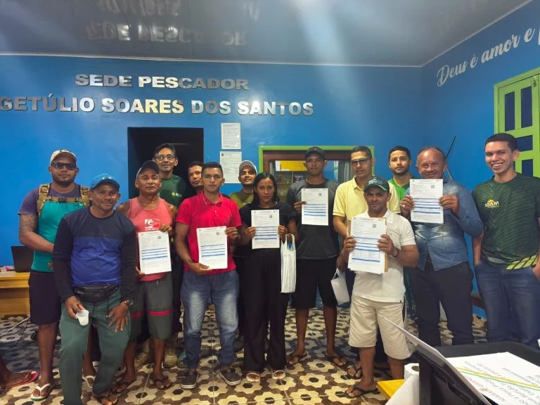 Pescadores Artesanais De Eirunepé Recebem O Atendimento Do Idam Para A Emissão E Atualização Do Caf