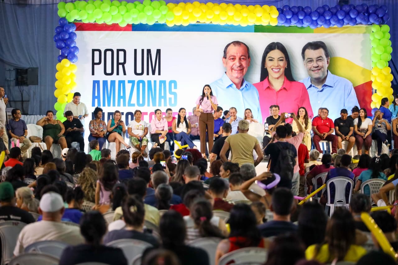 Mayra Dias reúne apoiadores em Manaus com Omar Aziz e Eduardo Braga 6 Mayra Dias reúne apoiadores em Manaus com Omar Aziz e Eduardo Braga