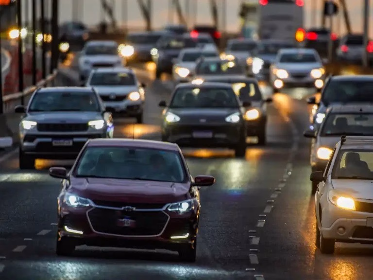 CMN amplia para 7 anos quitação de crédito especial para taxistas e motoristas de app