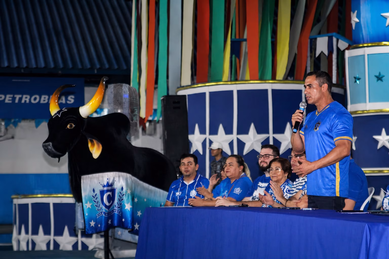 Boi Caprichoso homologa novos sócios e Rossy Amoedo propõe direito de voto a todos os associados