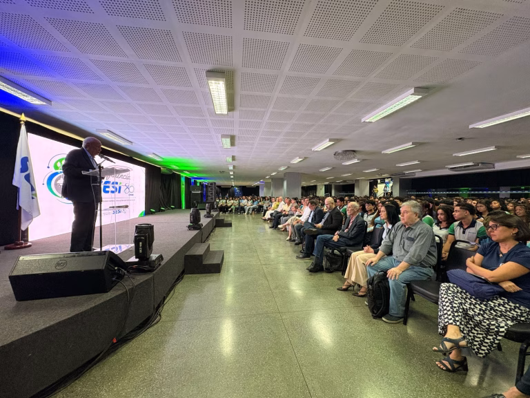 Conselho Nacional do SESI acompanha ações de educação, saúde e inovação no Amazonas