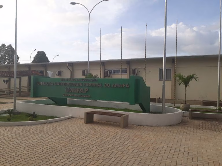 Lei cria a Universidade Federal da Fronteira Norte, no Amapá Lei cria a Universidade Federal da Fronteira Norte, no Amapá