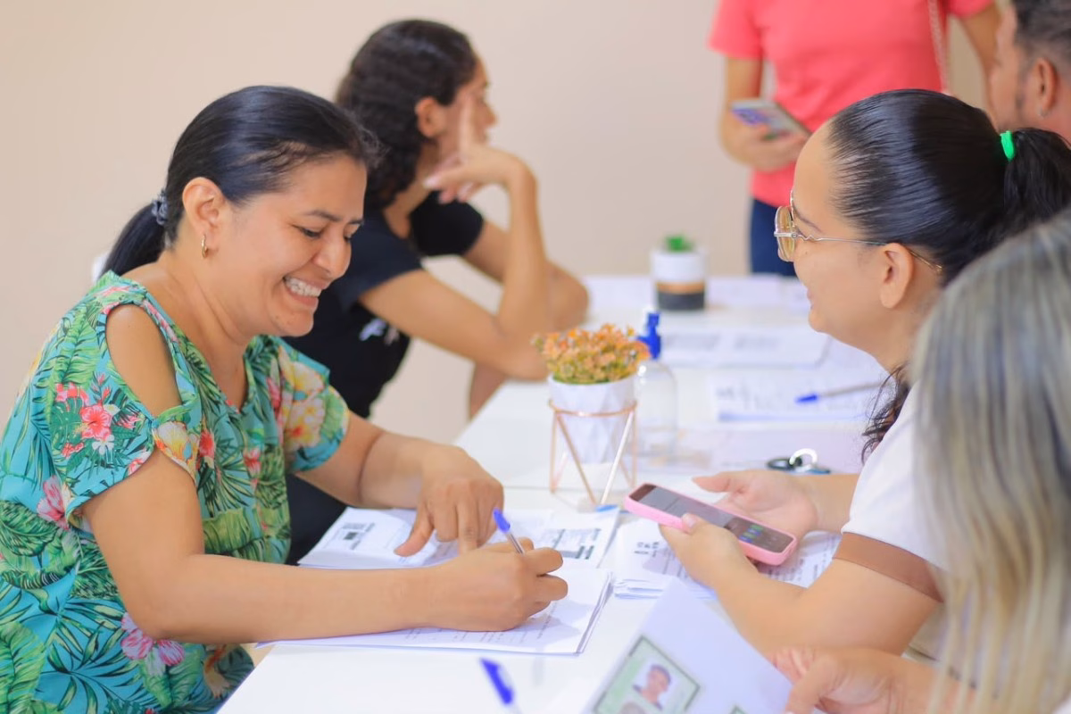 Cursinho pré-vestibular gratuito da Prefeitura de Parintins atrai jovens e famílias em busca do ensino superior Cursinho pré-vestibular gratuito da Prefeitura de Parintins atrai jovens e famílias em busca do ensino superior