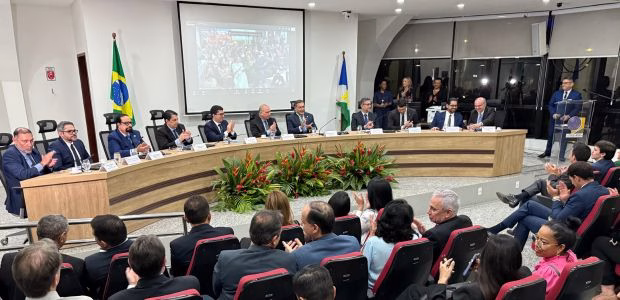 “Democracia forte é a que cria condições para que todos participem”, diz presidente do TSE “Democracia forte é a que cria condições para que todos participem”, diz presidente do TSE