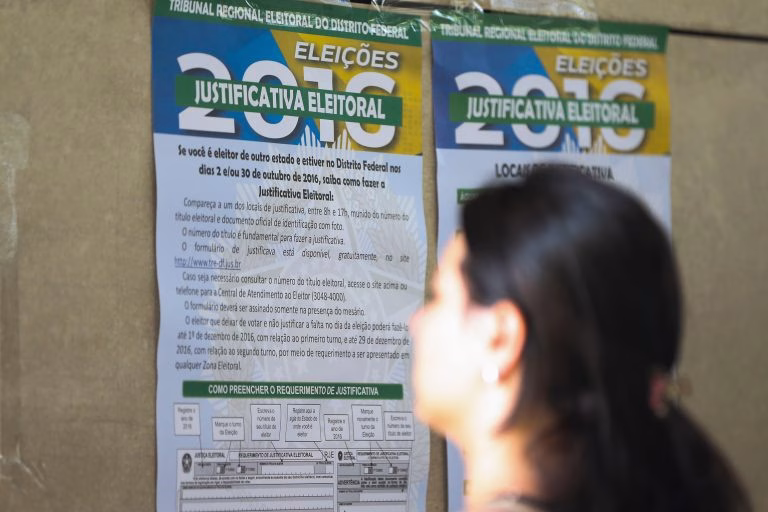 Eleições 2026: saiba como funcionam o voto em trânsito e a justificativa eleitoral Eleições 2026: saiba como funcionam o voto em trânsito e a justificativa eleitoral