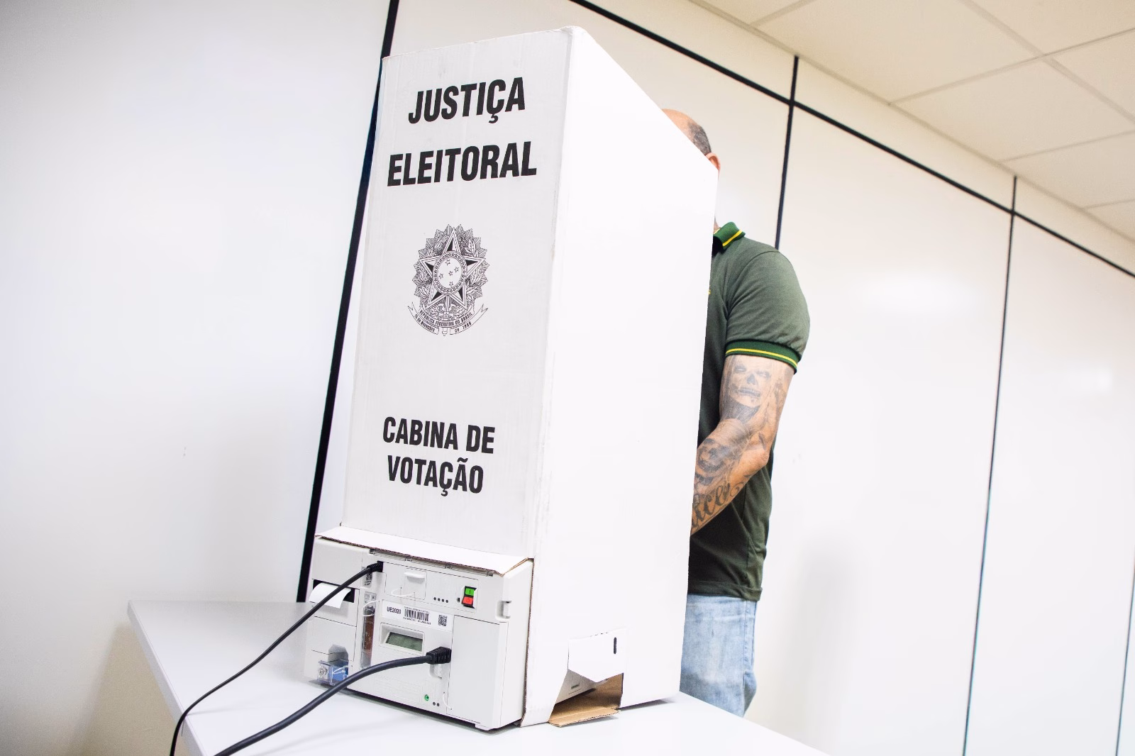 Eleições 2026: TRE-AM orienta sobre o que pode e não pode no dia da votação