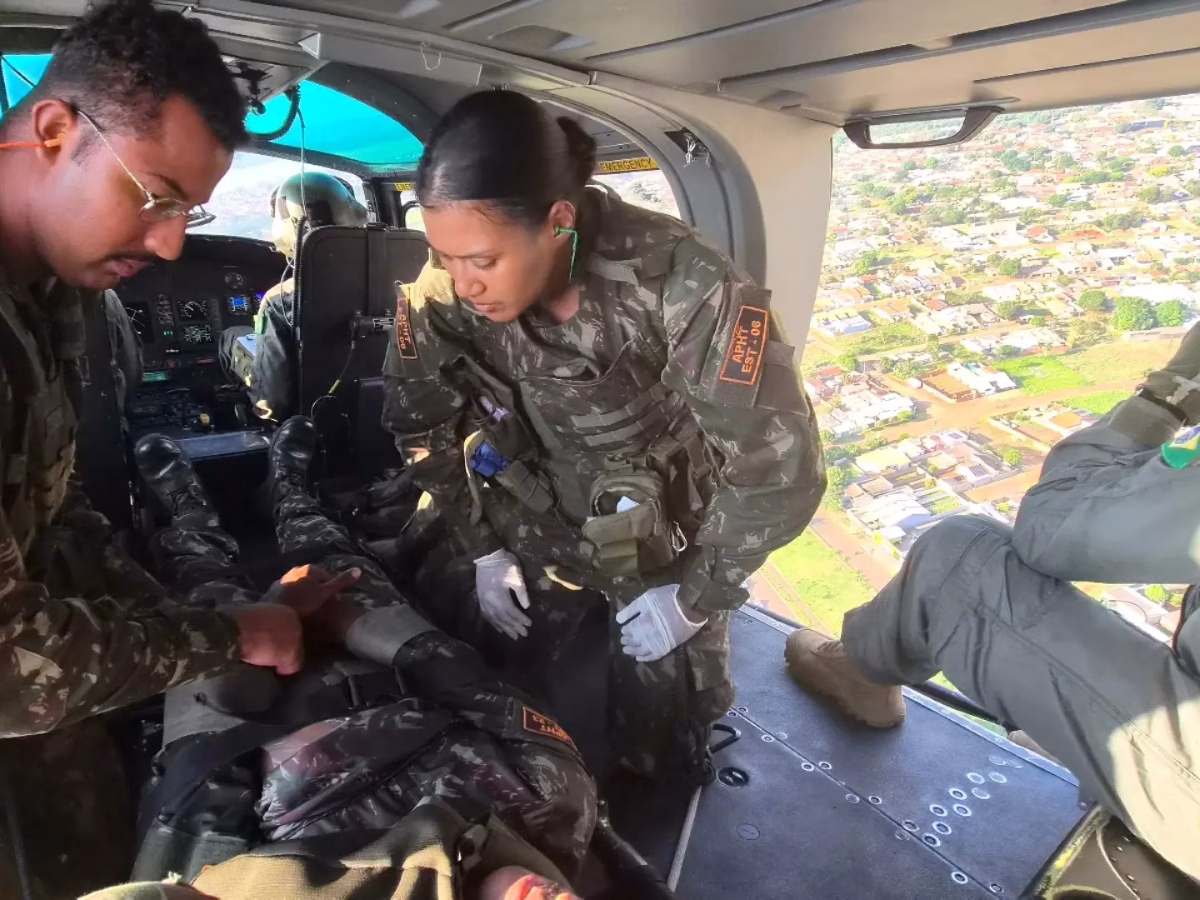 Estágio capacita militares em procedimentos emergenciais de saúde em combate