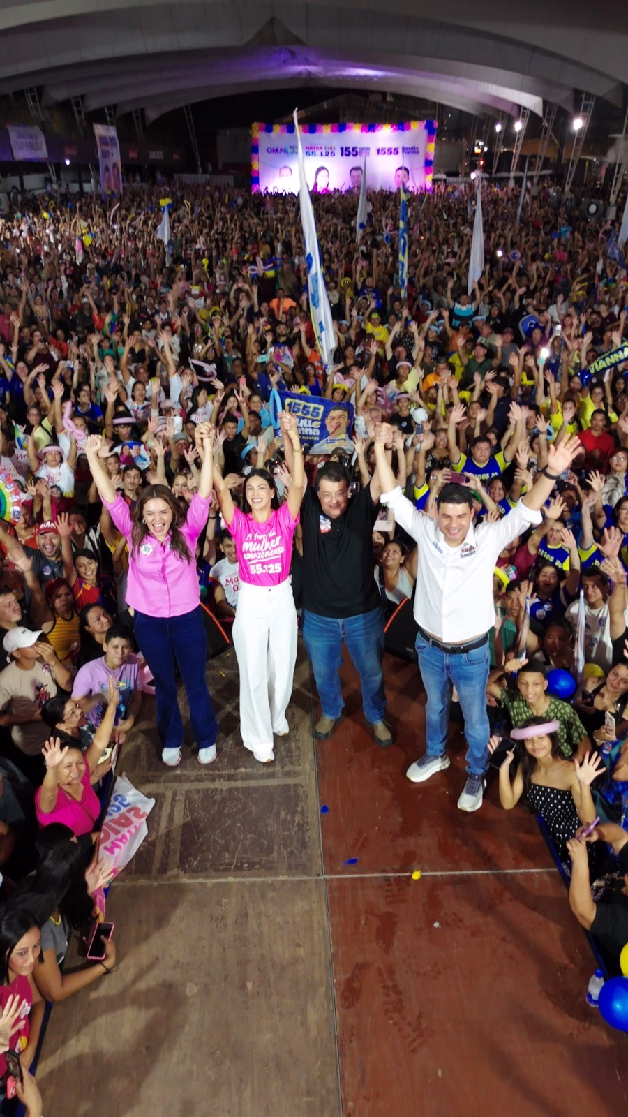 Mayra Dias encerra campanha em Manaus ao lado de Saullo Vianna com mais de 15 mil pessoas Mayra Dias encerra campanha em Manaus ao lado de Saullo Vianna com mais de 15 mil pessoas