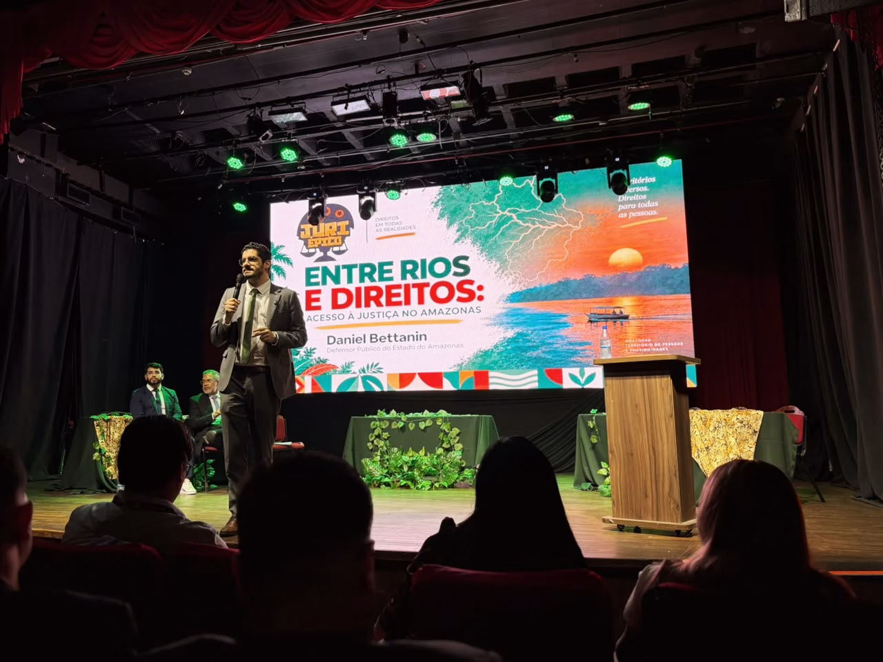 Defensoria participa de evento que simula julgamentos de personagens históricos e fictícios Defensoria participa de evento que simula julgamentos de personagens históricos e fictícios