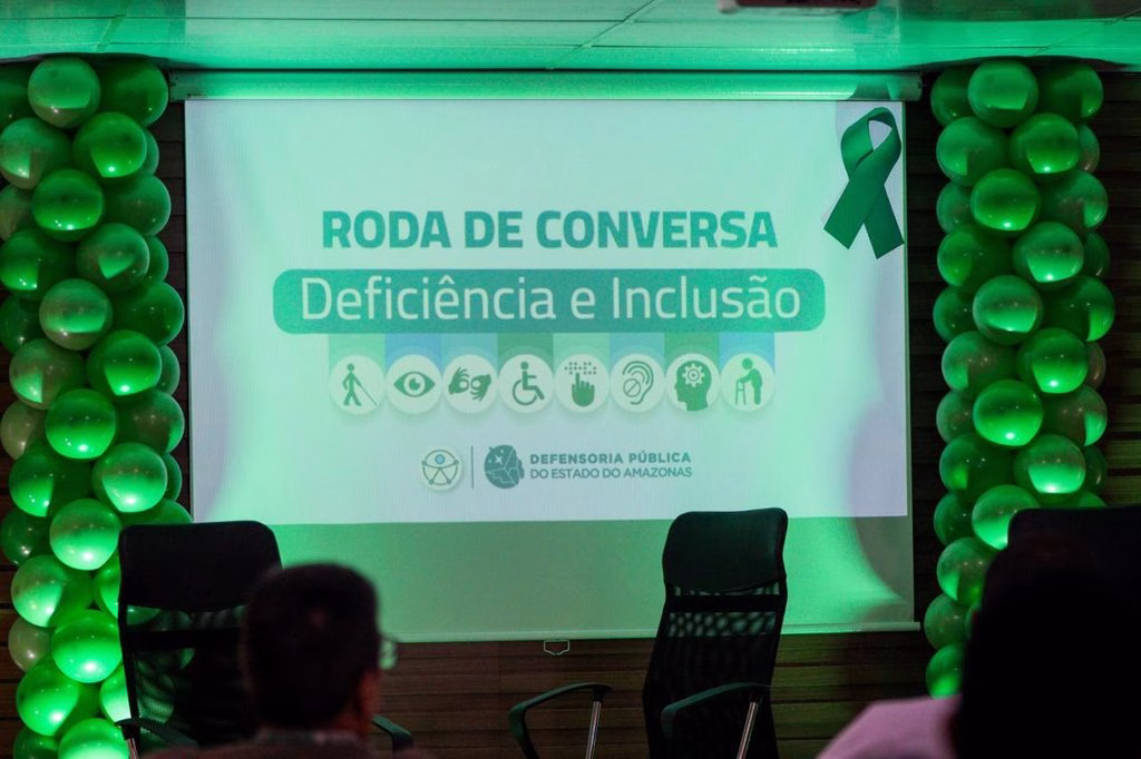 Defensoria amplia ações de acessibilidade e inclusão com mapeamento de servidores com deficiência 1 foto 2890 1024x682 1