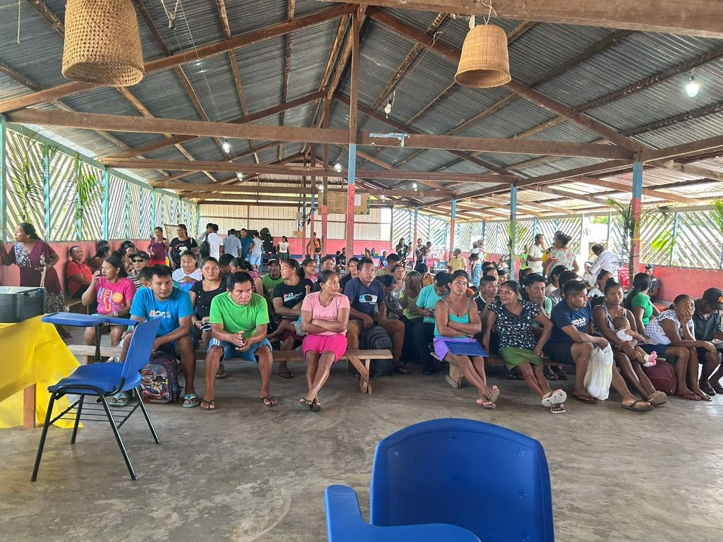 Defensoria realiza atendimento jurídico na Comunidade Indígena Vila Guia, em São Gabriel da Cachoeira 1 foto 2950 1 1024x768 1