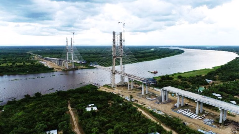 Nova lei dá nome de ex-prefeito para nova ponte que liga Brasil ao Paraguai Nova lei dá nome de ex-prefeito para nova ponte que liga Brasil ao Paraguai