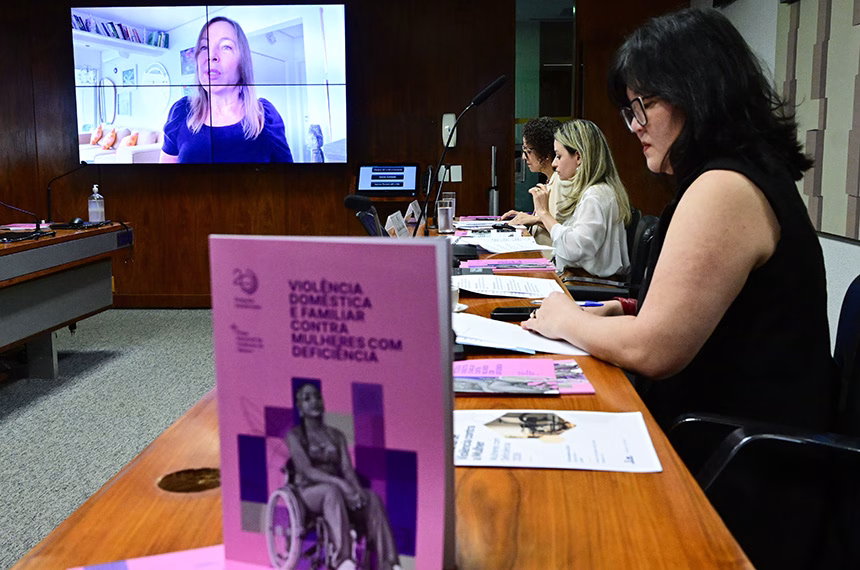 Pesquisa do DataSenado revela violência contra 38% das mulheres com deficiência