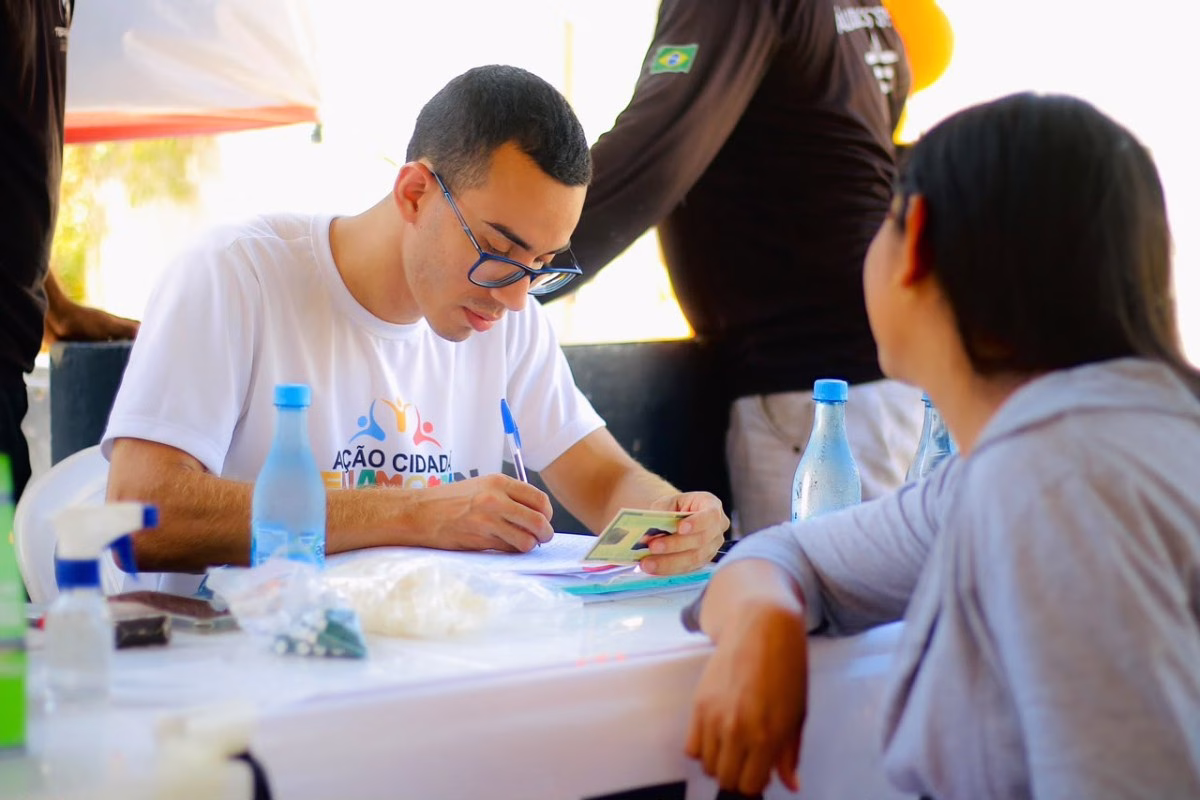 Prefeitura de Parintins promove Ação Cidadã com atendimentos gratuitos no bairro Castanhal nesta quinta-feira (24) Prefeitura de Parintins promove Ação Cidadã com atendimentos gratuitos no bairro Castanhal nesta quinta-feira (24)