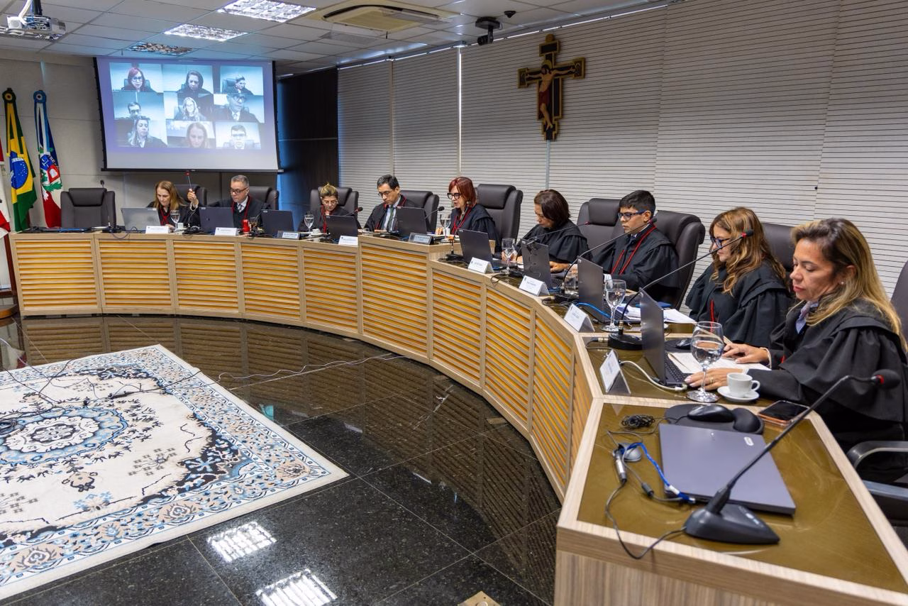 TRE-AM revoga resolução sobre advogados dativos após entendimento do TSE