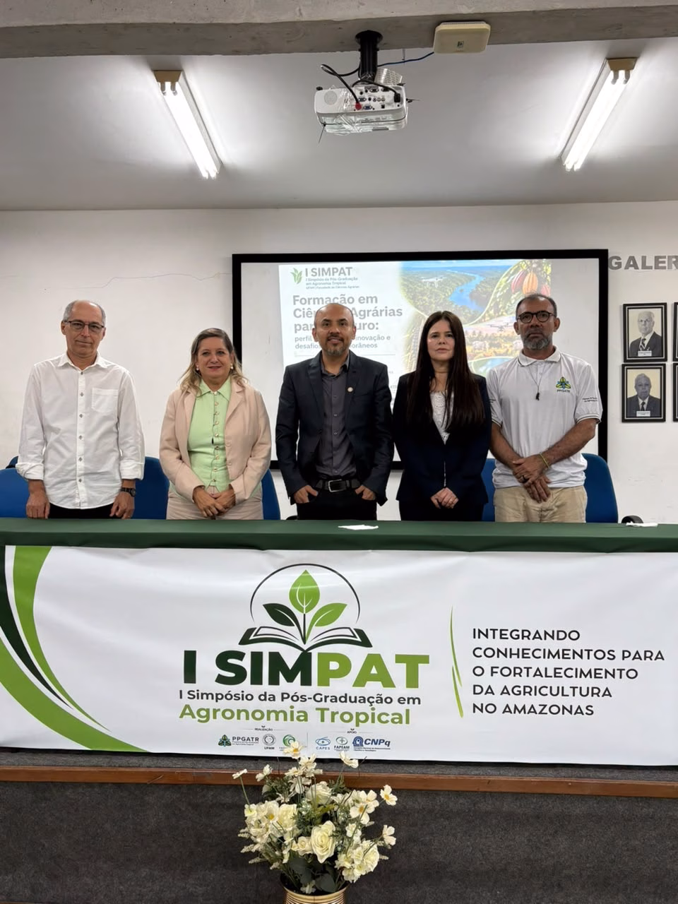 Ufam realiza 1º Simpósio de Agronomia Tropical para debater ciência e desenvolvimento na Amazônia Ufam realiza 1º Simpósio de Agronomia Tropical para debater ciência e desenvolvimento na Amazônia