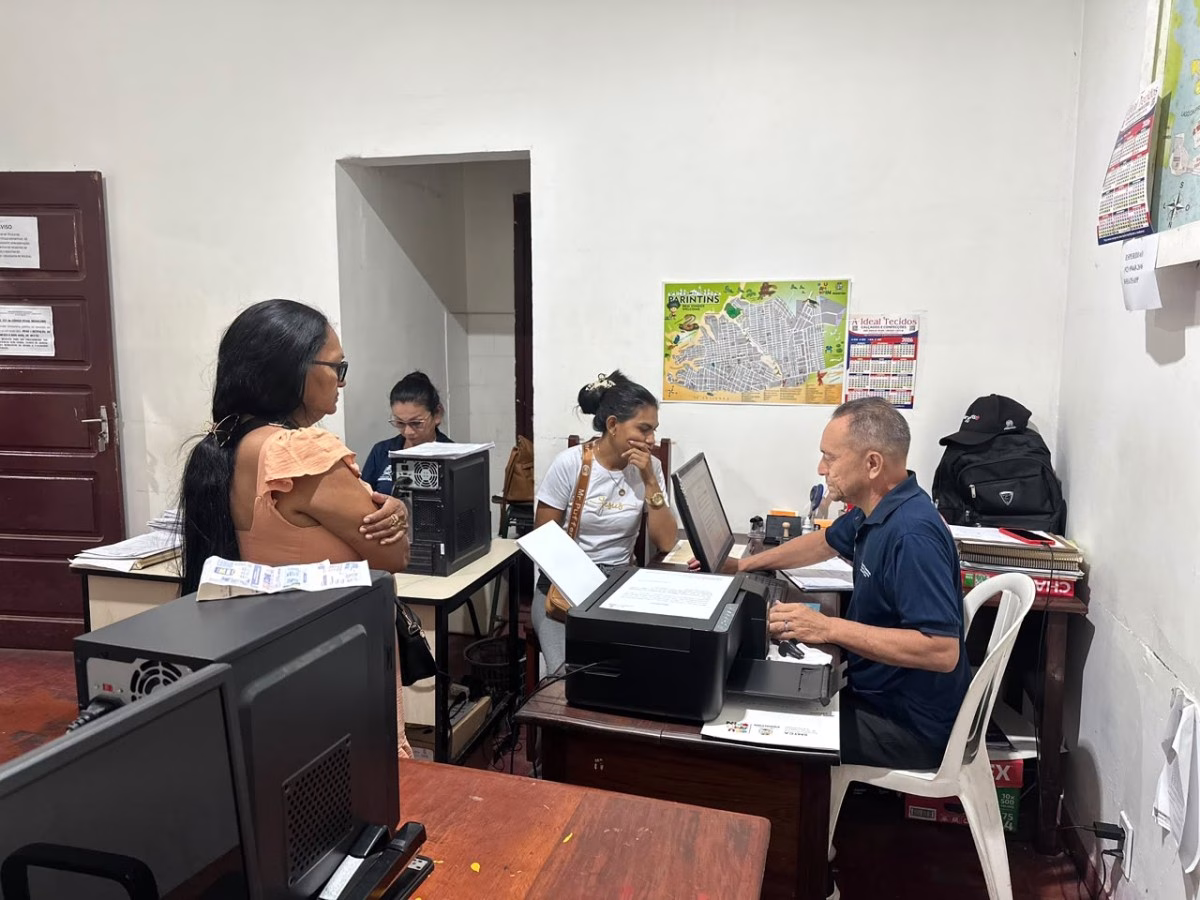 Secretaria de Terras reforça importância da atualização do cadastro imobiliário em Parintins Secretaria de Terras reforça importância da atualização do cadastro imobiliário em Parintins