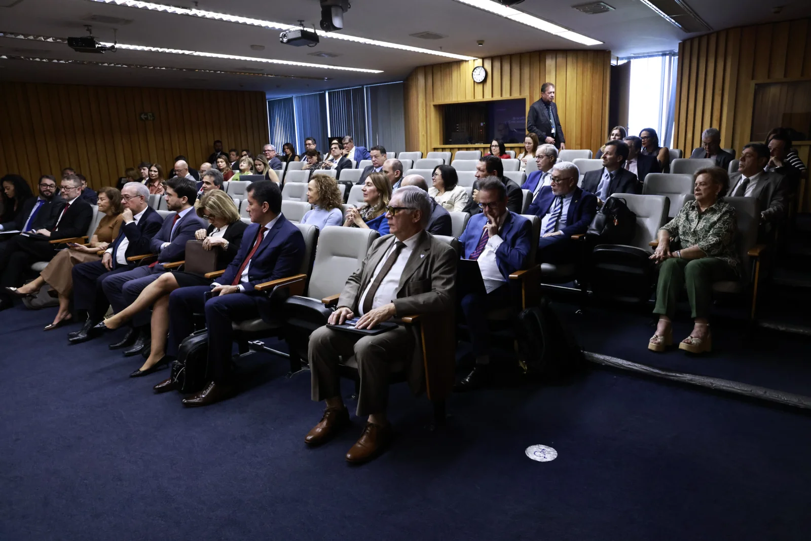 TRT-11 apresenta no 8º Coleprecor programa de proteção a vítimas e testemunhas de assédio 3 775