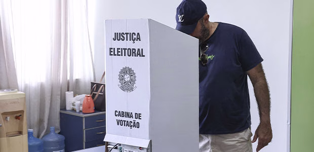 A Justiça Eleitoral quer ouvir você sobre sua experiência nas Eleições 2026