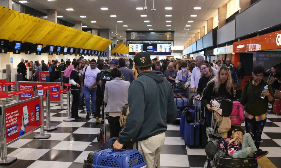 Aviação civil brasileira movimentou 10,9 milhões de passageiros em setembro Aviação civil brasileira movimentou 10,9 milhões de passageiros em setembro