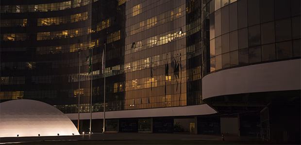 Corregedoria do TSE afasta proibição genérica de gravações nos palácios presidenciais, mas veda uso eleitoral da estrutura pública