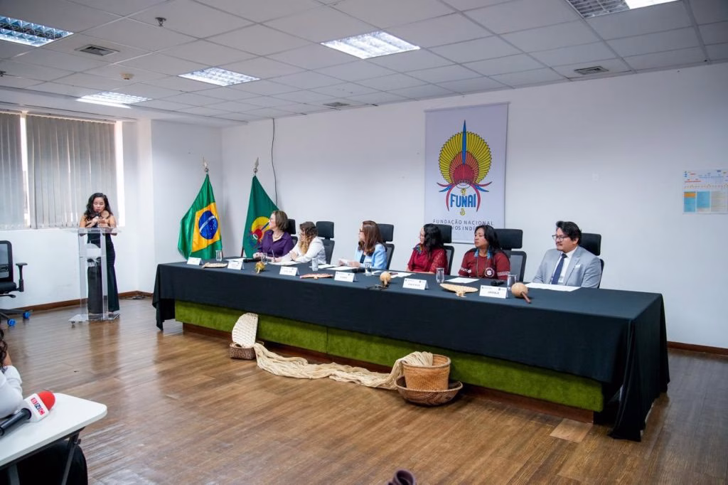 Defensoria do Amazonas e Univaja firmam termo de cooperação para ampliar o acesso à justiça aos povos indígenas do Vale do Javari 3 defensoria do amazonas e univaja firmam termo de cooperacao para ampliar o acess 2