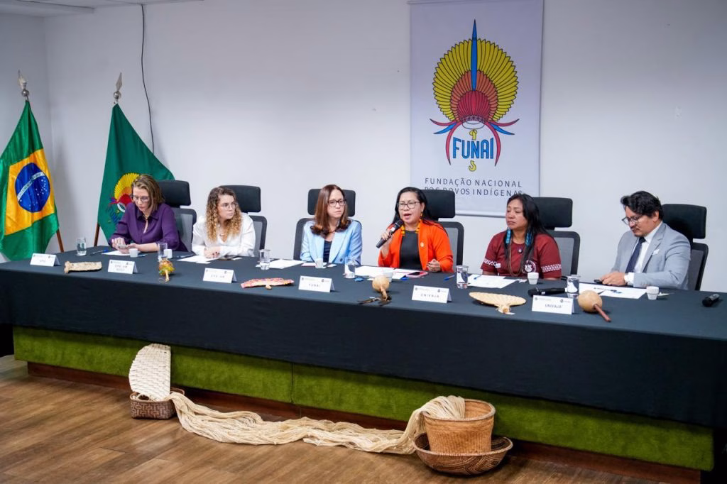 Defensoria do Amazonas e Univaja firmam termo de cooperação para ampliar o acesso à justiça aos povos indígenas do Vale do Javari 6 defensoria do amazonas e univaja firmam termo de cooperacao para ampliar o acess 5