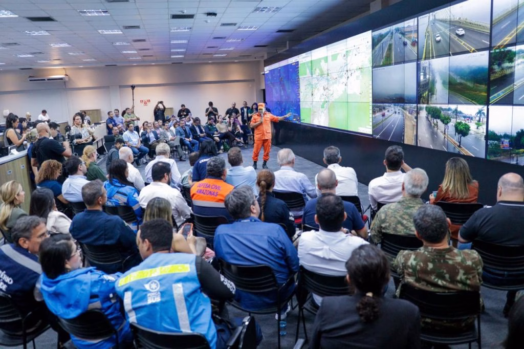 Defensoria Pública participa de reunião com governos federal e estadual para combate aos incêndios no Amazonas 1 defensoria publica participa de reuniao com governos federal e estadual para com 1