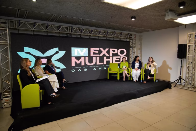 Defensoria debate fortalecimento da rede de proteção às mulheres na 4ª ExpoMulher e 1ª Conferência Estadual da Mulher Advogada