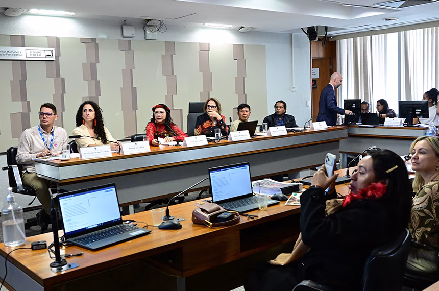 Lideranças ianomâmis cobram proteção e continuidade de ações ambientais