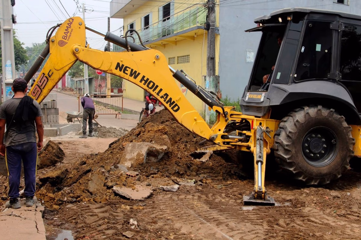 Obra de drenagem fortalece infraestrutura e transforma ruas do bairro São Francisco, em Parintins