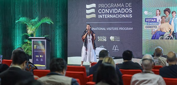 Paridade de gênero na política global é tema do 2º dia do Programa de Convidados Internacionais 3 paridade de genero na politica global e tema do 2o dia do programa de convidados 3
