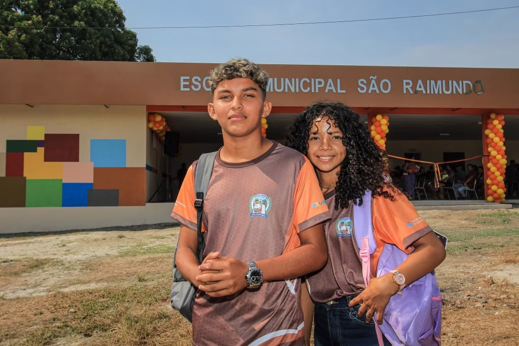 Prefeitura de Parintins encerra programação do aniversário de 174 anos com inauguração de duas escolas no rio Uaicurapá Prefeitura de Parintins encerra programação do aniversário de 174 anos com inauguração de duas escolas no rio Uaicurapá