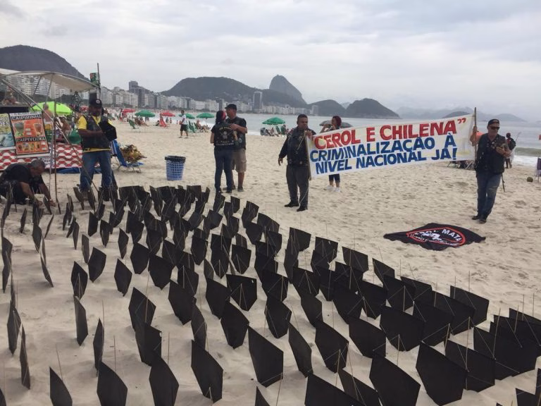 Linhas com cerol já provocaram a morte de muitos motociclistas no Brasil