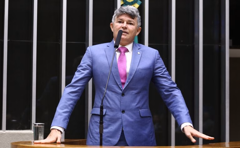 Deputado José Medeiros, autor do projeto de lei