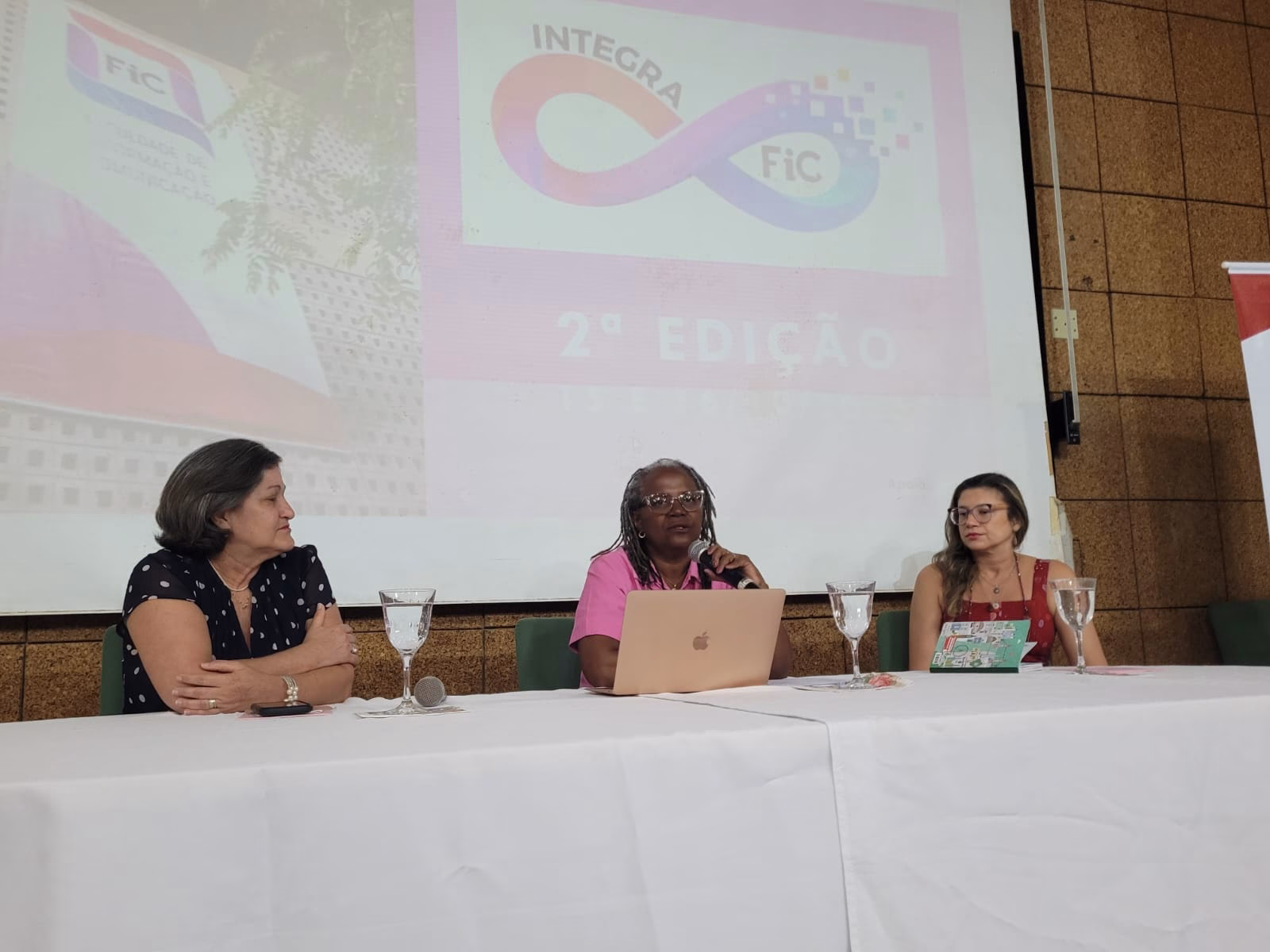 Segunda edição do Integra FIC discute presença feminina na ciência brasileira Segunda edição do Integra FIC discute presença feminina na ciência brasileira