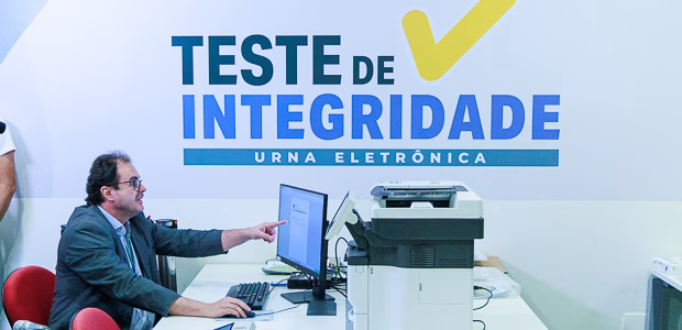 Teste de Integridade do 2º turno no TSE confirma correspondência entre cédulas e votos nas urnas
