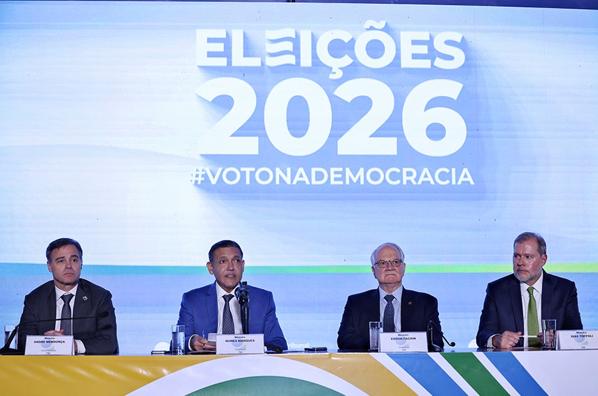 TSE destaca normalidade no 1º turno e redução das denúncias de desinformação TSE destaca normalidade no 1º turno e redução das denúncias de desinformação